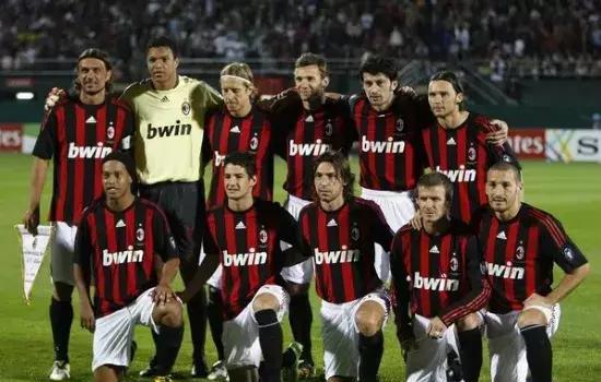 调整队形来 调整队形来