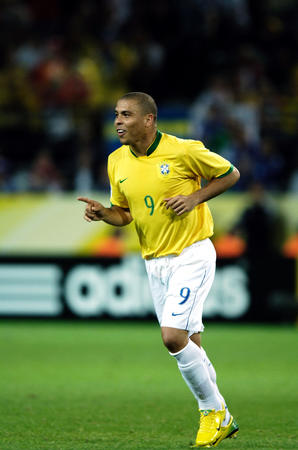 另一名边锋 另一名边锋