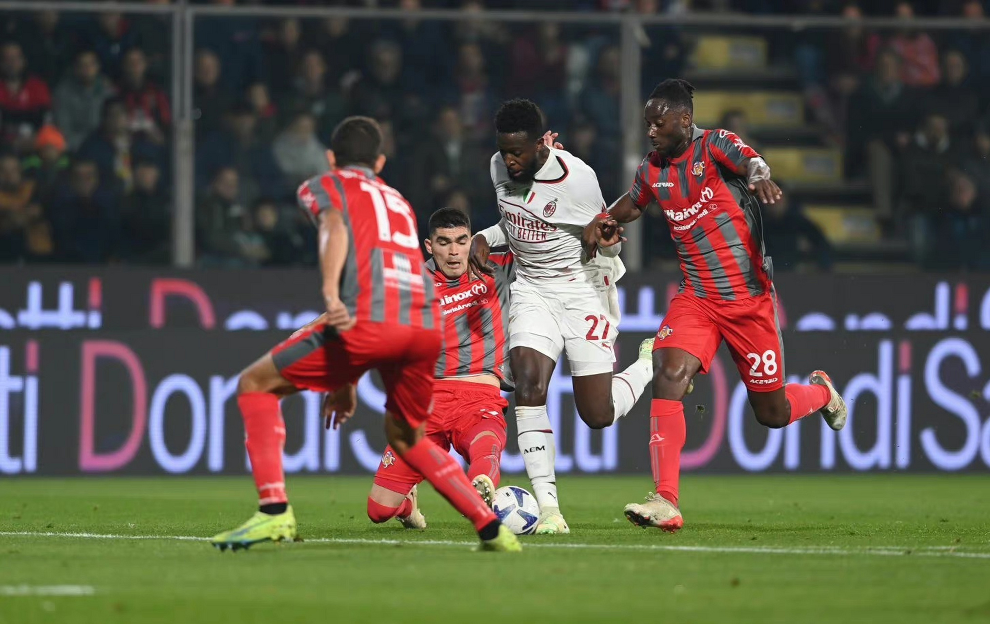 的任意球直 的任意球直