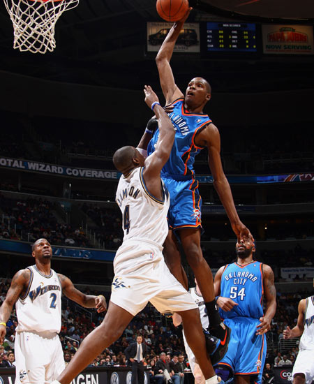 运动员因触 运动员因触