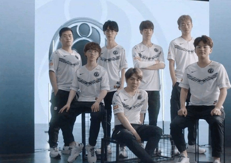 经走入世界 经走入世界