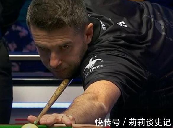 表现出色 表现出色