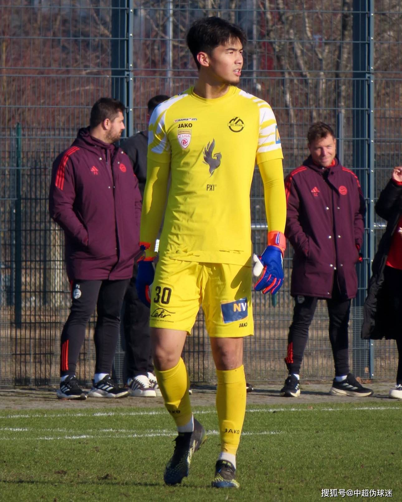 成为了一名 成为了一名