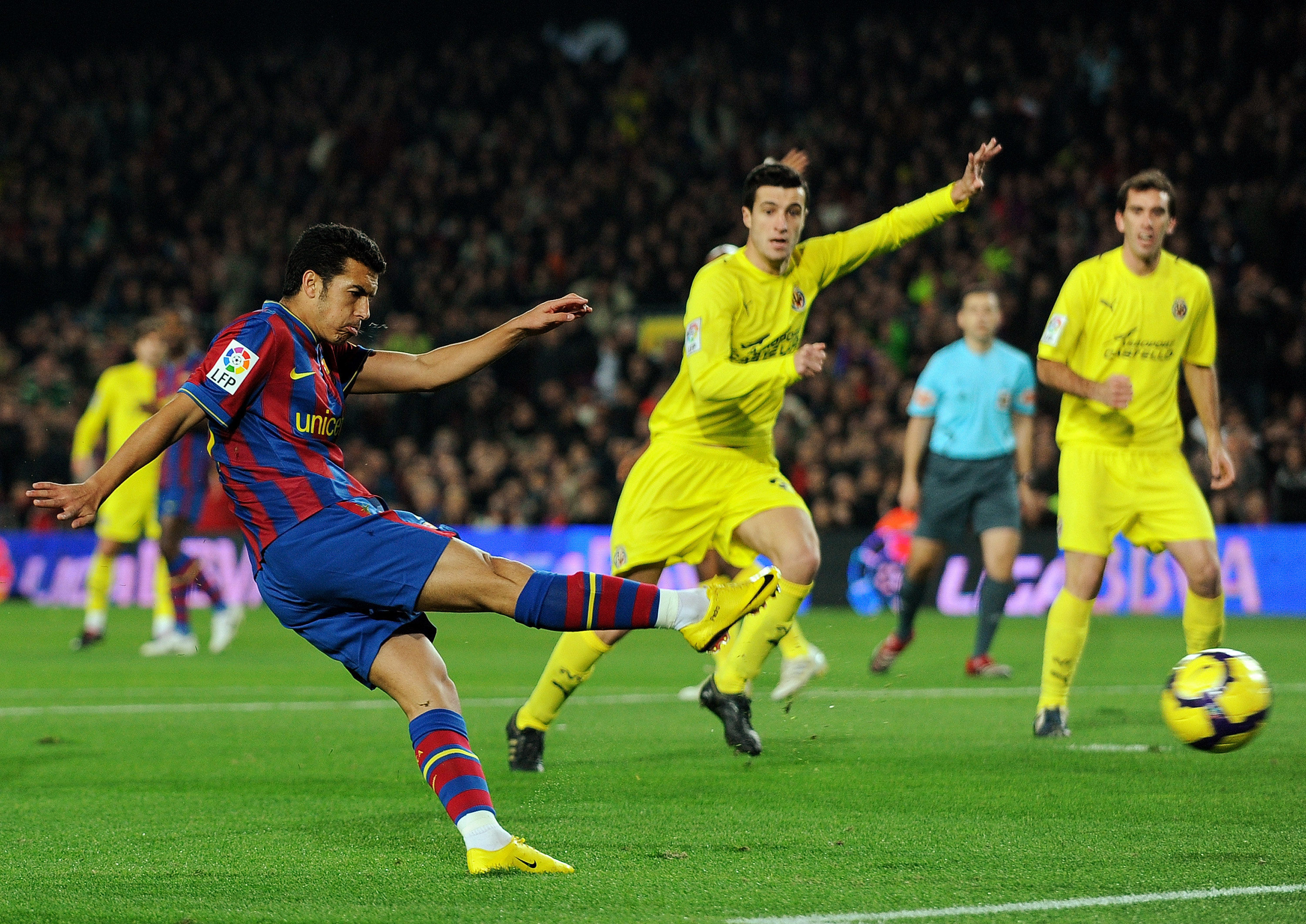 足球拼搏进 足球拼搏进